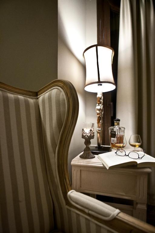 Melies Boutique Hotel Káto Loutrákion Zimmer foto