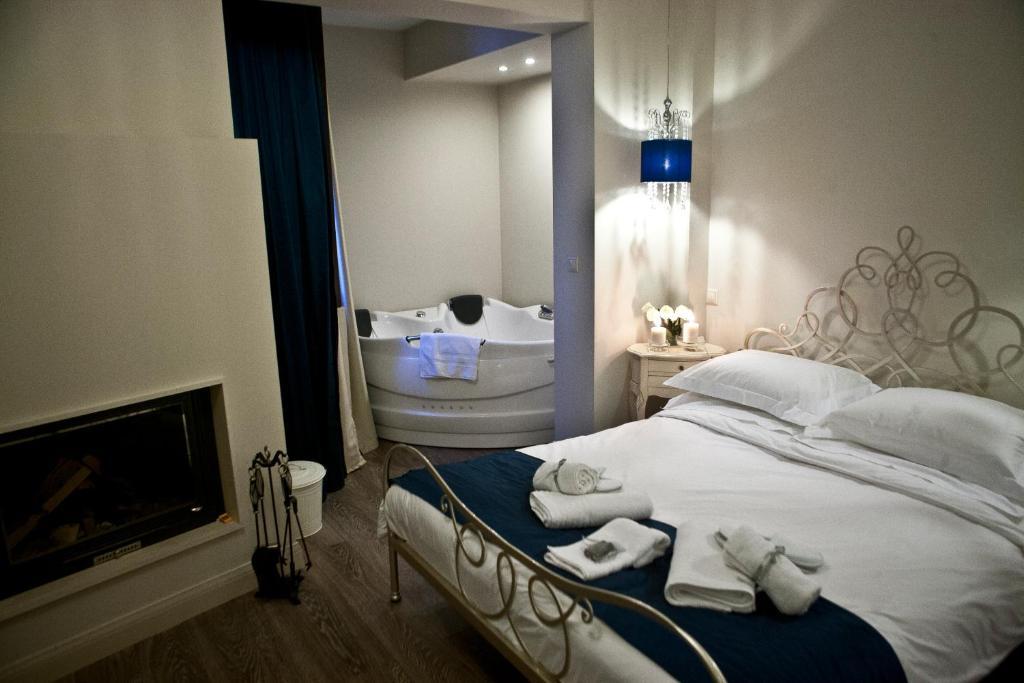 Melies Boutique Hotel Káto Loutrákion Zimmer foto